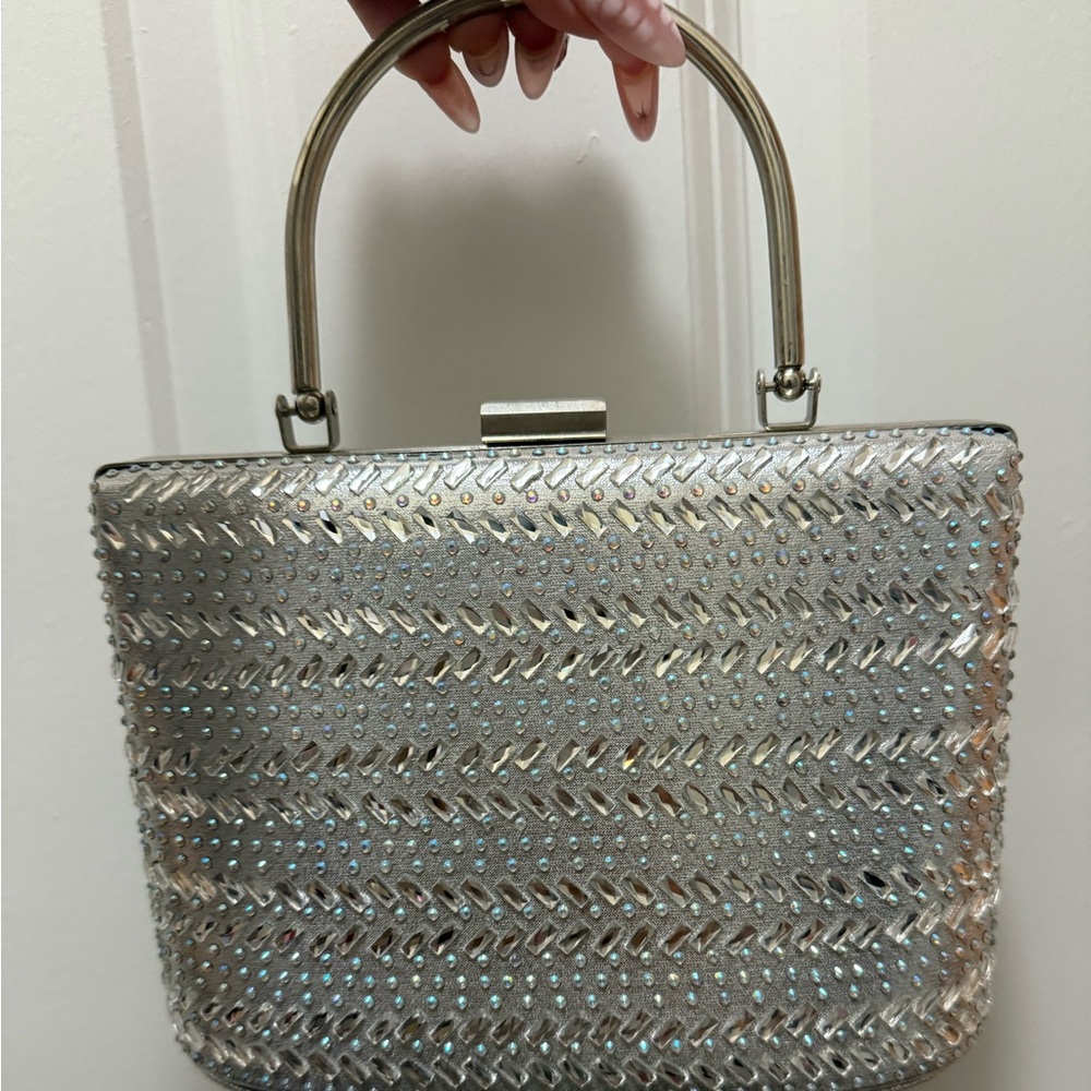 Silver Versona clutch